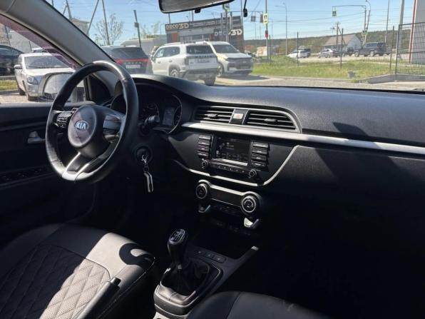 Kia Rio IV с пробегом 2018 года, цена 1 450 000 рублей, 83411 км, хэтчбек, Автокод Объявления