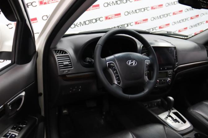 Hyundai Santa Fe II Рестайлинг с пробегом 2011 года, цена 1 395 950 рублей, 152022 км, внедорожник, Автокод Объявления