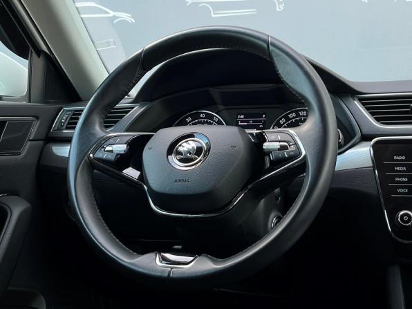 Skoda Superb III Рестайлинг с пробегом 2021 года, цена 2 695 300 рублей, 113074 км, лифтбек, Автокод Объявления