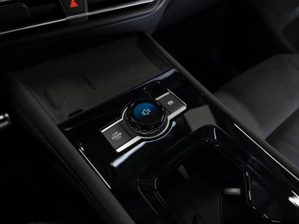 Volkswagen Tiguan III (China Market) с пробегом 2026 года, цена 4 750 000 рублей, 50 км, внедорожник, Автокод Объявления