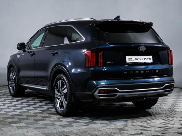 Kia Sorento IV с пробегом 2021 года, цена 3 499 999 рублей, 117800 км, внедорожник, Автокод Объявления