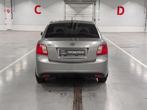 Kia Rio II Рестайлинг с пробегом 2010 года, цена 590 000 рублей, 251901 км, седан, Автокод Объявления