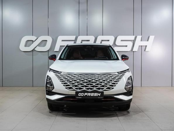 Omoda C5 I с пробегом 2023 года, цена 1 799 000 рублей, 54115 км, внедорожник, Автокод Объявления