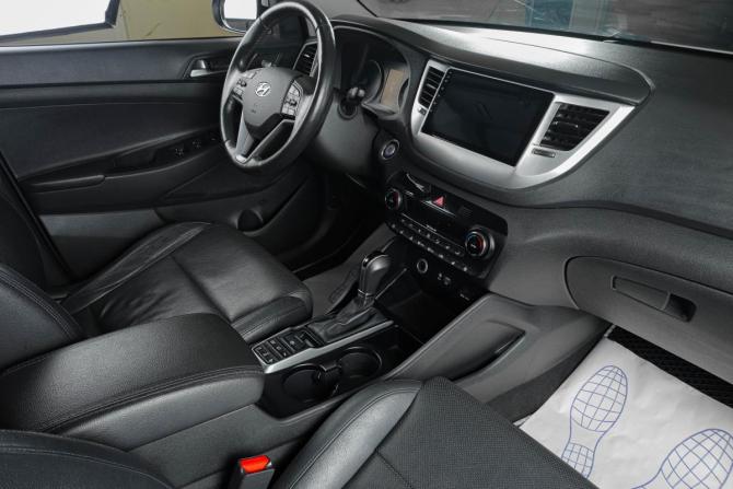 Hyundai Tucson III с пробегом 2015 года, цена 1 899 000 рублей, 116972 км, внедорожник, Автокод Объявления