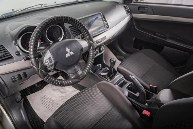 Mitsubishi Lancer X Рестайлинг с пробегом 2012 года, цена 849 000 рублей, 315000 км, седан, Автокод Объявления