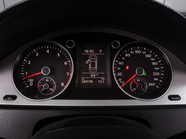 Volkswagen Passat B6 с пробегом 2009 года, цена 1 079 000 рублей, 204138 км, седан, Автокод Объявления