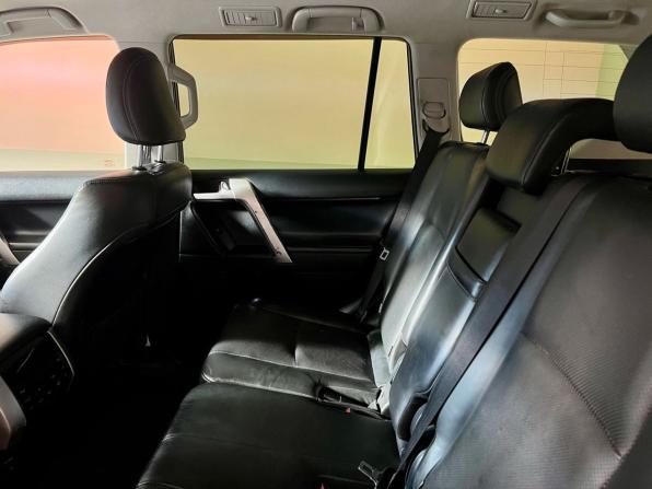 Toyota Land Cruiser Prado 150 Series Рестайлинг 2 с пробегом 2018 года, цена 4 199 000 рублей, 200000 км, внедорожник, Автокод Объявления