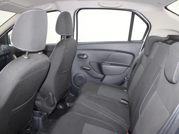 Renault Logan II Рестайлинг с пробегом 2022 года, цена 1 459 900 рублей, 39292 км, седан, Автокод Объявления