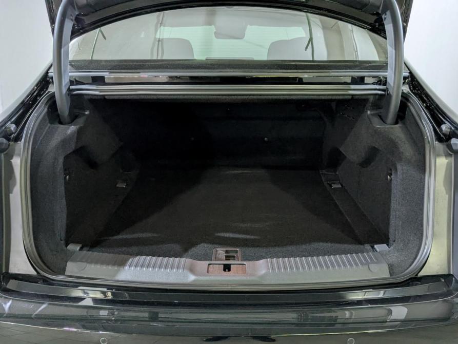 Hongqi H9 I Химки  - изображение 17
