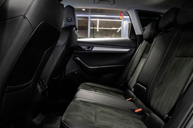 Skoda Karoq I с пробегом 2020 года, цена 2 149 000 рублей, 180679 км, внедорожник, Автокод Объявления