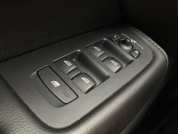 Volvo XC60 II с пробегом 2020 года, цена 4 097 000 рублей, 61251 км, внедорожник, Автокод Объявления