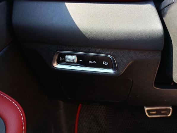 Geely Coolray I Рестайлинг с пробегом 2024 года, цена 2 095 000 рублей, 13300 км, внедорожник, Автокод Объявления