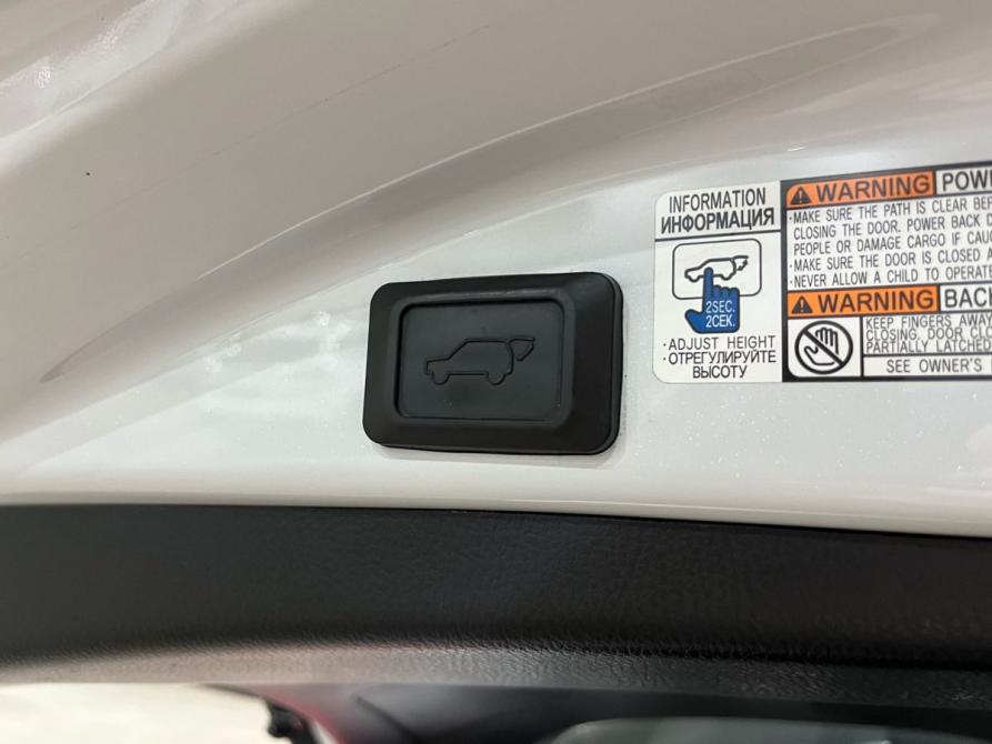 Toyota RAV4 IV (XA40) Рестайлинг Пермь  - изображение 12