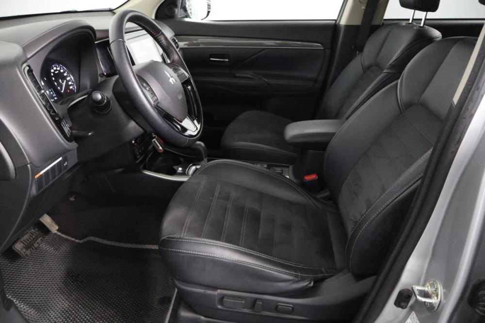 Mitsubishi Outlander III Рестайлинг 3 Санкт-Петербург  - изображение 8