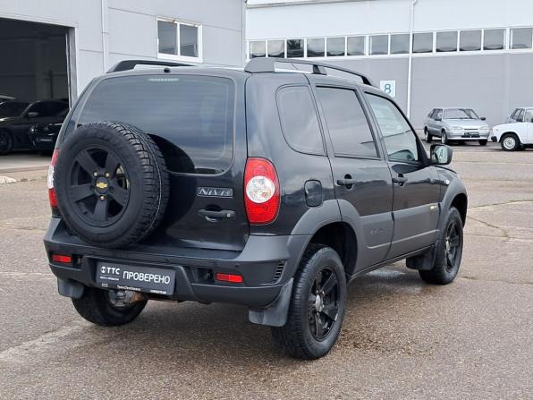 Chevrolet Niva I Рестайлинг с пробегом 2018 года, цена 605 000 рублей, 133425 км, внедорожник, Автокод Объявления