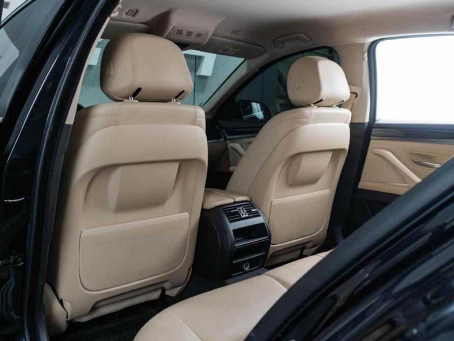 BMW 5 серии VI (F10/F11/F07) Рестайлинг Тюмень  - изображение 14