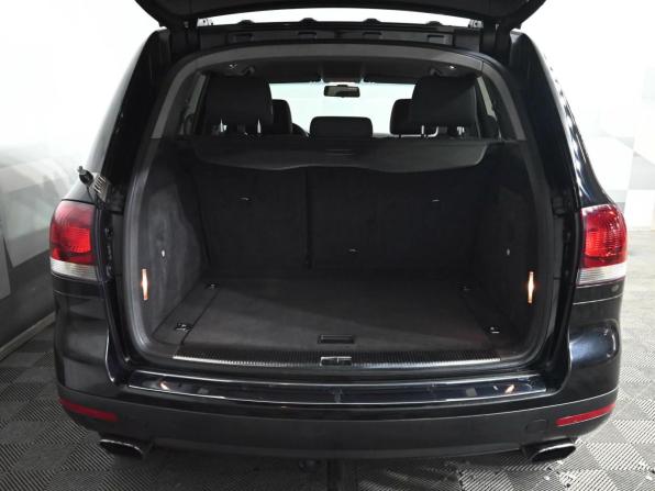 Volkswagen Touareg I Рестайлинг с пробегом 2007 года, цена 1 250 000 рублей, 264793 км, внедорожник, Автокод Объявления