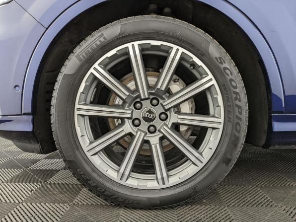 Audi Q7 II (4M) Рестайлинг с пробегом 2021 года, цена 8 551 000 рублей, 56569 км, внедорожник, Автокод Объявления