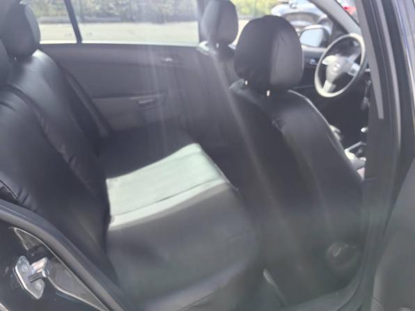 Opel Astra H Рестайлинг с пробегом 2011 года, цена 550 000 рублей, 222000 км, седан, Автокод Объявления