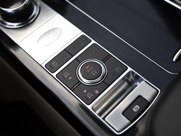 Land Rover Range Rover IV Рестайлинг с пробегом 2020 года, цена 5 449 000 рублей, 188519 км, внедорожник, Автокод Объявления