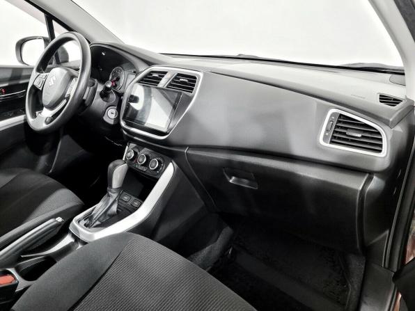 Suzuki SX4 II (S-Cross) Рестайлинг с пробегом 2017 года, цена 1 600 000 рублей, 153104 км, хэтчбек, Автокод Объявления