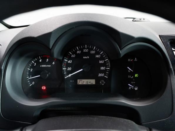 Toyota Hilux VII Рестайлинг с пробегом 2012 года, цена 2 315 000 рублей, 212164 км, offers.body_type.unknown, Автокод Объявления