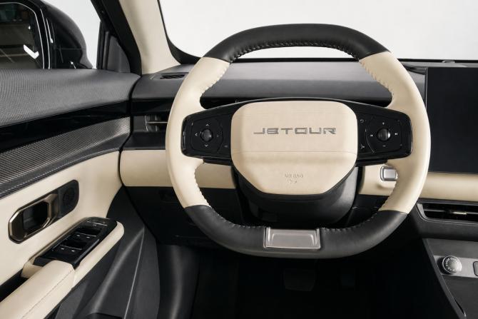 JETOUR DASHING I с пробегом 2023 года, цена 1 999 000 рублей, 45000 км, внедорожник, Автокод Объявления