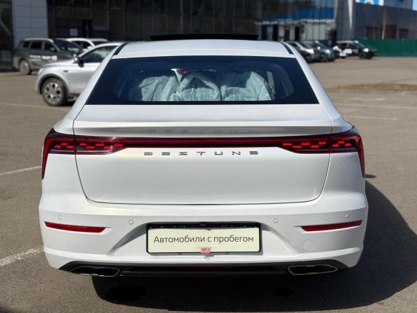 FAW Bestune B70 I с пробегом 2023 года, цена 1 985 000 рублей, 33746 км, лифтбек, Автокод Объявления