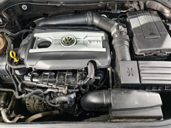 Volkswagen Passat B7 с пробегом 2014 года, цена 1 136 000 рублей, 265660 км, седан, Автокод Объявления