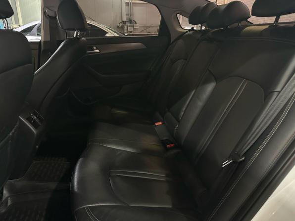 Hyundai Sonata VII (LF) Рестайлинг с пробегом 2019 года, цена 1 849 900 рублей, 102380 км, седан, Автокод Объявления
