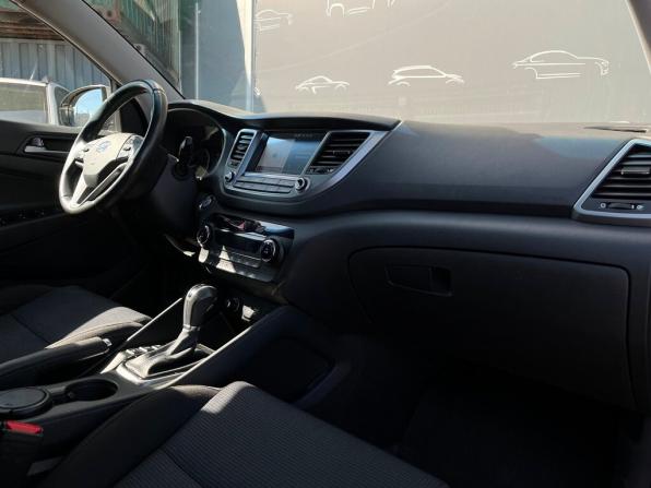 Hyundai Tucson III с пробегом 2018 года, цена 1 747 800 рублей, 182185 км, внедорожник, Автокод Объявления