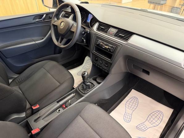 Skoda Rapid I Рестайлинг с пробегом 2017 года, цена 838 000 рублей, 193000 км, лифтбек, Автокод Объявления