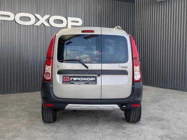 Lada (ВАЗ) Largus I Рестайлинг с пробегом 2021 года, цена 1 277 000 рублей, 92495 км, универсал, Автокод Объявления