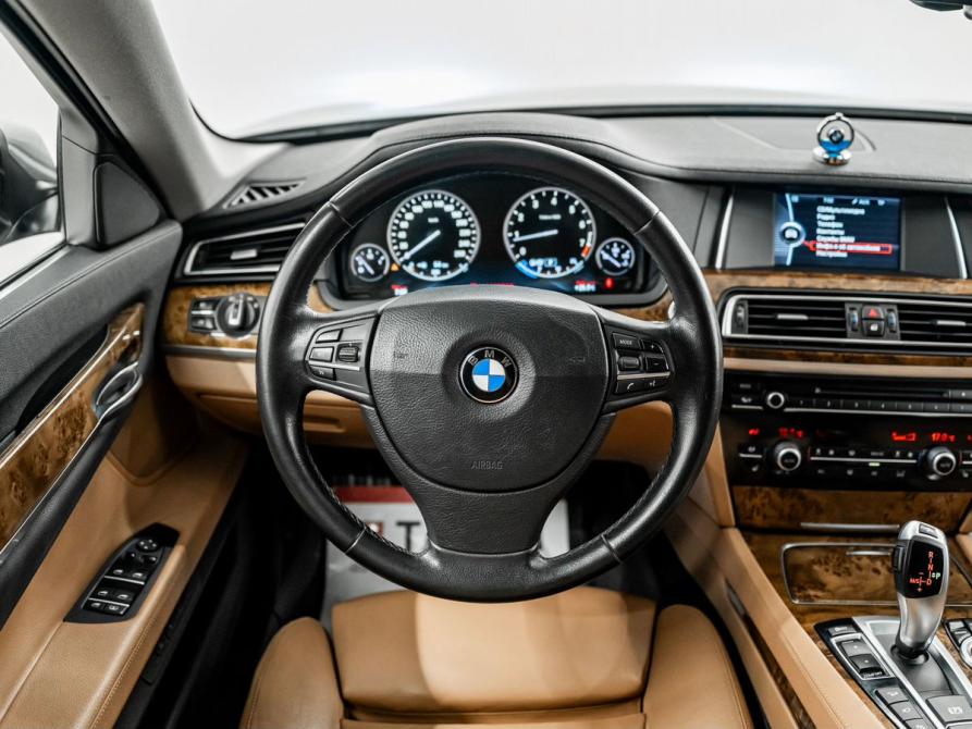 BMW 7 серии V (F01/F02/F04) Рестайлинг Красноярск  - изображение 10