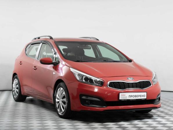 Kia Ceed II Рестайлинг с пробегом 2017 года, цена 995 000 рублей, 189000 км, универсал, Автокод Объявления