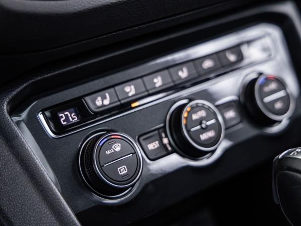 Volkswagen Tiguan II с пробегом 2018 года, цена 2 847 000 рублей, 168191 км, внедорожник, Автокод Объявления