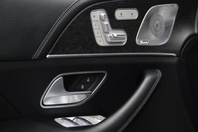 Mercedes-Benz GLE II (V167) с пробегом 2019 года, цена 5 455 550 рублей, 131865 км, внедорожник, Автокод Объявления