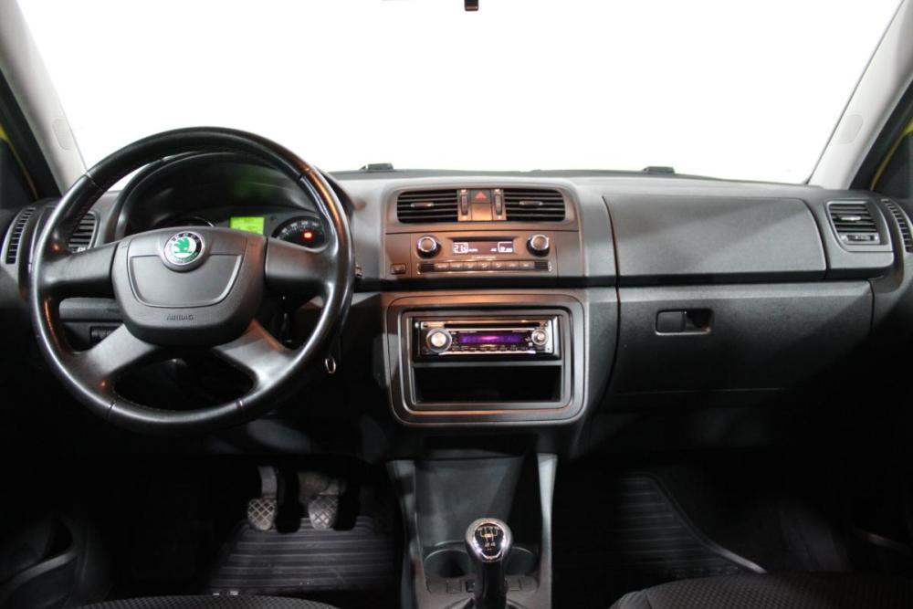 Skoda Fabia II Рестайлинг Санкт-Петербург  - изображение 11