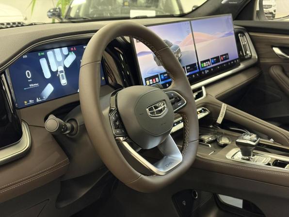 Новый Geely Monjaro I Рестайлинг 2 2026 года, цена 3 199 000 рублей, внедорожник, Автокод Объявления