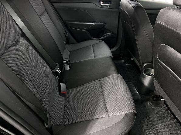 Hyundai Solaris II с пробегом 2018 года, цена 1 490 000 рублей, 126239 км, седан, Автокод Объявления
