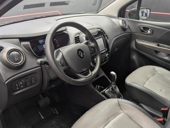 Renault Kaptur I с пробегом 2018 года, цена 1 499 000 рублей, 93795 км, внедорожник, Автокод Объявления