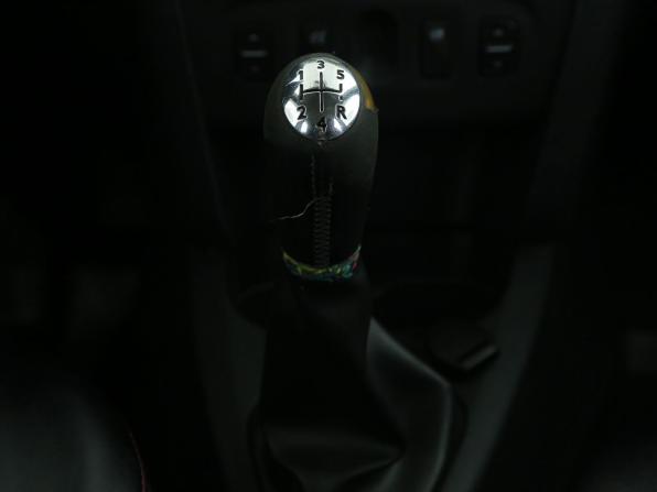 Renault Sandero II с пробегом 2016 года, цена 801 000 рублей, 218800 км, хэтчбек, Автокод Объявления