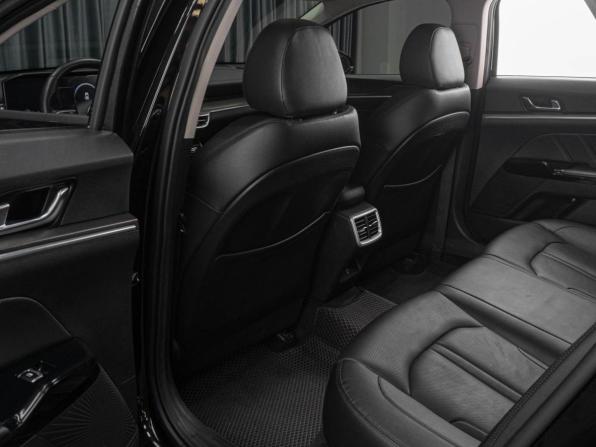 Kia K5 III с пробегом 2025 года, цена 3 599 000 рублей, 39067 км, седан, Автокод Объявления
