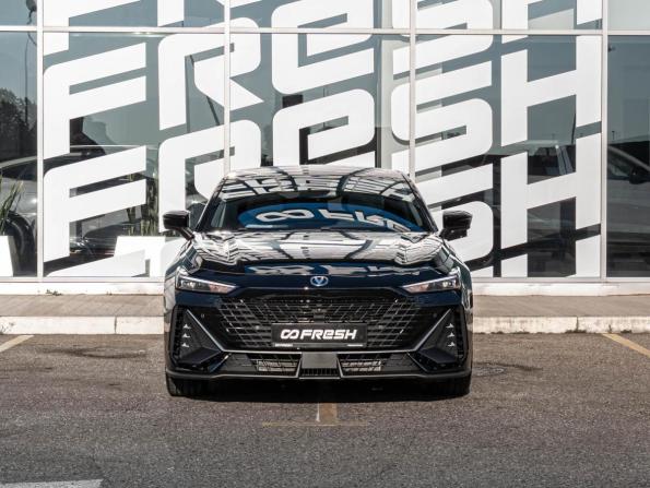Changan UNI-V I с пробегом 2023 года, цена 2 220 000 рублей, 54624 км, лифтбек, Автокод Объявления
