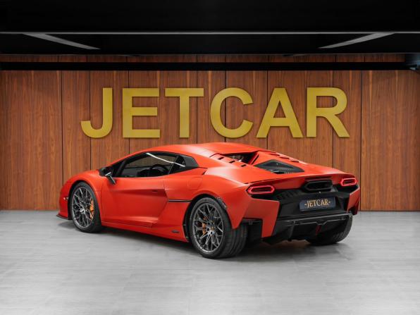 Lamborghini Temerario с пробегом 2025 года, цена 55 000 000 рублей, 10 км, купе, Автокод Объявления