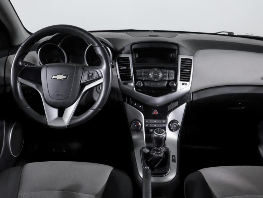 Chevrolet Cruze I Москва  - изображение 12