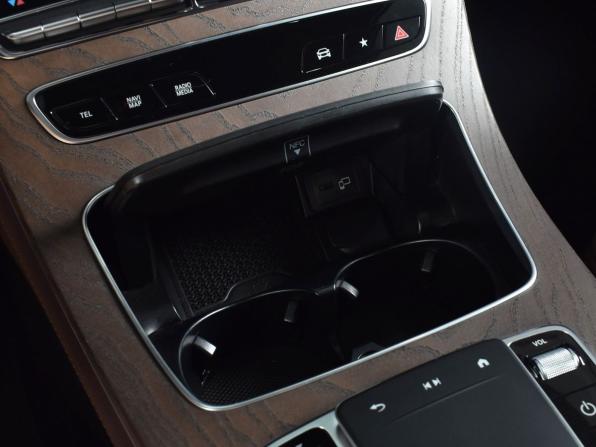 Mercedes-Benz E-Класс V (W213 S213 C238) Рестайлинг с пробегом 2021 года, цена 5 299 995 рублей, 55742 км, седан, Автокод Объявления