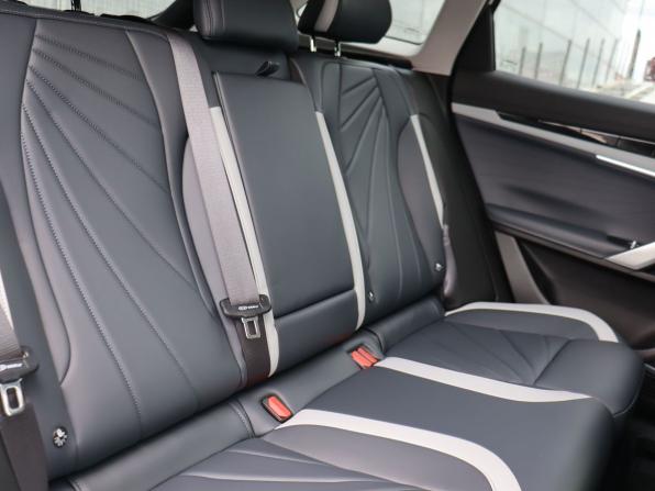 Geely Atlas II с пробегом 2025 года, цена 2 750 000 рублей, 604 км, внедорожник, Автокод Объявления