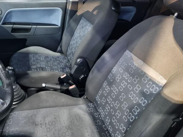 Ford Fusion I Рестайлинг с пробегом 2005 года, цена 369 999 рублей, 162091 км, хэтчбек, Автокод Объявления