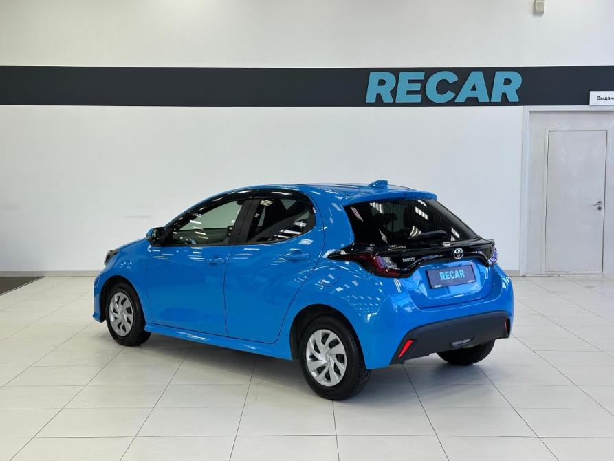 Toyota Yaris IV Санкт-Петербург  - изображение 3